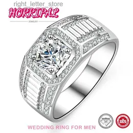 사이드 스톤과 함께 Horripal 1ct Moissanite Ring Luxury Style S925 Sterling Silver 18K White Gold Plated Wedding Ring Man Gra 인증서 YQ231209