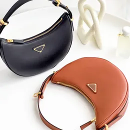 Tasche Designer-Tasche Umhängetasche Abendtasche Damen Casual Saddle Pu Solid Diagonal Fashion Crescent Bag Tramp Umhängetasche Einfach zu kombinieren mit der Damenhandtasche 2024