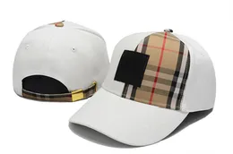 Nuovi designer cappello di lusso Lettere di moda Berretto da baseball Cuciture a strisce Donna Uomo Berretti sportivi da viaggio Cappello da sole da viaggio all'aperto B-10