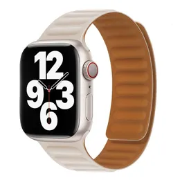 Lämplig för AppleWatch iWatch S7S8 Apple Watch Strap Ripple Silicone Magnetic Chain