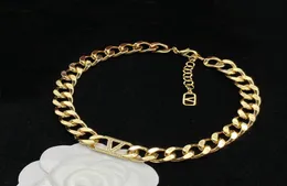 Модное невыцветающее женское ожерелье-цепочка с буквами, комплект украшений с правильными буквами7558895