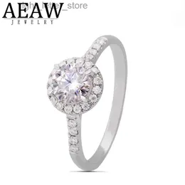 مع الحجارة الجانبية AEAW 1.0CT 6.5MM DF ROUND Brilliant Cut Ring Moissanite Ring 14K White Gold Plated 4 Prong for Women's Lady Learming YQ231209