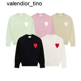 Nuovo 24ss Designer Maglione da uomo Marchio di moda coreano da donna Amis Modello a cuore Girocollo Maglieria felpe Amante di lusso Piccolo maglione da donna da uomo