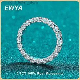 サイドストーン付きEWYA Luxury Real 0.1ct 3mm Moissanite Diamond Ring for Women S925 S925 STERLING SILVER FULL ENTERNITY RINGSウェディングバンドファインジュエリーYQ231209