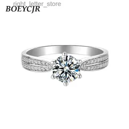 サイドストーンboeycjr 925シルバー1ct/2ct/3ct d色モッサナイトvvs1女性用エレガントな婚約リングギフトyq231209