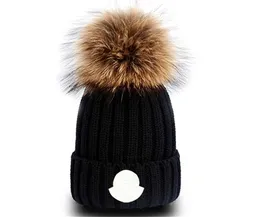 Klassische Designer Herbst Winter Beanie Hüte Neue Stil Männer und Frauen Mode Universal Strickmütze Herbst Wolle Outdoor Warme Schädelkappen M-13