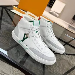 Designer High Top Charlie Sneakers Buty Casual Treakers Blazer Women Mens Luksusowe Rivoli Trenery drukowania oryginalne skórzane trampki Rozmiar 39-46 01