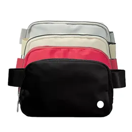 1L LU Her yerde yoga çantası kaşif Fanny Pack Crossbody Açık bel kemeri çantaları Kadınlar için Spor Salonu Elastik Ayarlanabilir Kayış Zip Sporları Çalışan Mobil Waistpack