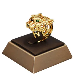 Anelli di gioielli di marca di pantera di moda cava di vendita calda occhio di pietra verde Testa di leopardo Anello placcato anelli di gioielli in oro 18 carati