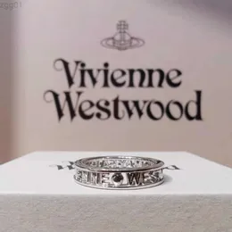 Diseñador Viviene Westwoods Nuevo Viviennewestwood Emperatriz Viuda Oeste Anillo con letras huecas Anillo de Saturno Mismo regalo del día de San Valentín