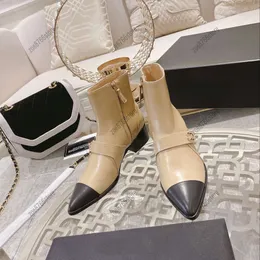 Top Designer outono e inverno botas de couro marca clássica botas femininas com zíper botas de férias trabalho universal cor preta e branca
