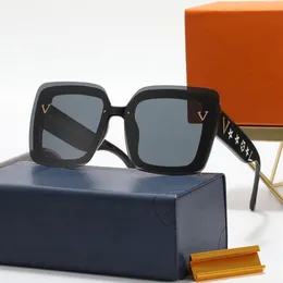 Gafas de sol de diseñador para mujer para hombre Gafas de sol de playa de verano Moda Anteojos unisex 5 colores Calidad superior 2834