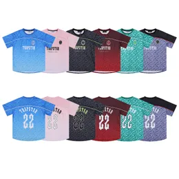 Męskie koszulki Nowa jin projektant mody Trapstar Shirt London Monogram Football Jersey Gradient Sport Szybkie suche krótkie rękawe T-shirt dla mężczyzn i kobiet S-XL YY