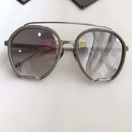 Modische Piloten-Sonnenbrille für Herren, TB 810, grauer Rahmen, silberne Blitzlinse, Gafas de Sol-Brille, Herren-Sonnenbrille mit Box313i