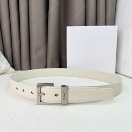 Womens Designer Belt Luxury Letters Belts Gold Silver Svart Buckle Cintura Fashion Belt Man Woman äkta lädermidjeband