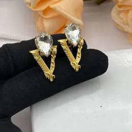 Übertriebener Luxus-Designer-Markenlogo mit Gravur eines großen Diamant-VS-Ohrsteckers aus 18-karätigem Gold, Ohrringe für Damen, Party-Schmuck verblasst nie
