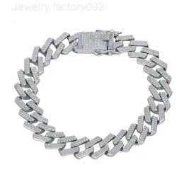 Fabricante personalizado de cadena cubana de 10mm, cadena gruesa de plata 925, pulsera gruesa de circonita, pulsera de cadena cubana con pavé completo de hielo