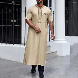 Abbigliamento etnico senza genere in raso arabo in stile musulmano abito ricamato unisex islamico a maniche corte mediorientali traspiranti