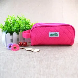 Whole- 2017 Yeni Stil Kadın Moda Polyester Bayanlar Washbag Katlanabilir Kız Nakış Kozmetik Çantası Maquilhagem Makyaj Case241V