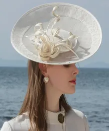 Skąpy brzegi kapelusze duże chapau czapkę kobiety szerokie fascynator fascynator hat damskie samice impreza formalna sukienka Fedora Hair Band4611001
