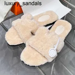 Chypres Sandals Designer Slippers Wool Slides Woolskin Soft Furry Adjustable Strap Luxury Man Womens 2023 outdoors Flat shoes furry Fluffy shearling Flip Fl