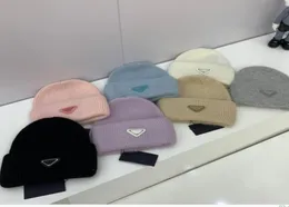 Tasarımcı Yün Örtü Beanie Kafatası Kapağı Kadınlar ve Erkekler İçin Lüks 2021 Kış Yeni Erkek Sıcak Örgü Kapakları Kayak Şapkaları Maskeleri Takılmış Unisex L7844390