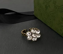 Anillos de pareja de moda de alta calidad, anillo clásico con dije para mujer, joyería de compromiso 24678015