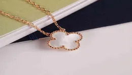 European Four Leaf Necklaces High Quality Women Pendulous Clover Gift Wedding Qtt Chains5296306
