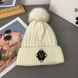 Marca de moda designer marrom carta chapéus masculino e feminino bonito bola gorro outono/inverno chapéu de malha térmica marca de esqui gorro de alta qualidade xadrez crânio chapéu de luxo quente boné