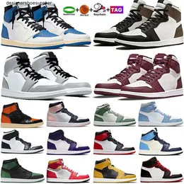 University Blue Basketball Buty High Dark Mocha Electro Orange 1s Unc Light Smoke Gray Hyper Chicago Hoded Royal Toe Men Men Kobiety bieganie sneakers Wersja