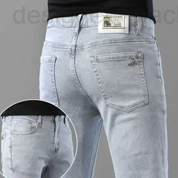 Mäns jeansdesigner italienska tunna denim Men lyxmärke Elastic Slim Fit Casual mångsidig små raka benbyxor A9VH