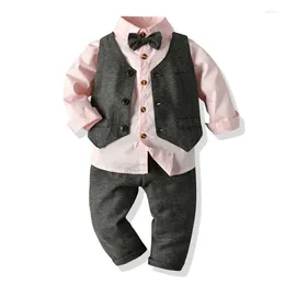 Giyim Setleri Çocuk İlkbahar ve Sonbahar Uzun kollu Bow Tie gömlek Boy's Wandcoat Suit Pantolon Üç Parçalı Bebek Toptan