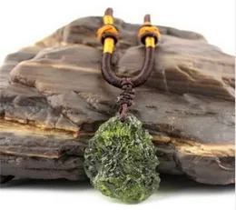 Aeroliti verdi Moldavite naturale Crystal Stone Pendant Energy Apotropaic4G5G Lotto Racca Necclana unica 2103192532640