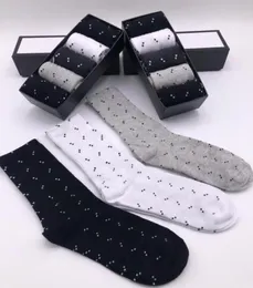 21SS Luxur Socks for Mens and Womens Sport Crew Sock 100 Cotton Clost زوجين 5 أزواج مع Box6848087