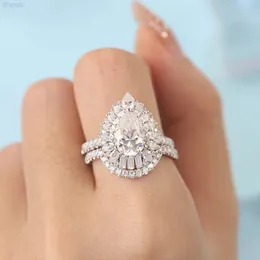 Conjunto de anillos de boda de moissanita personalizados, oro blanco sólido de 14k, banda de diamante de moissanita de pera, joyería fina, anillo de compromiso para mujer