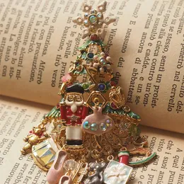 Pins Brooches Vintage Fashion Christmas Tree Ballerina Guards Pendant Fringe Brooch Pins Women Accessories Bijoux Cute Things Para Mujer Femme 231208