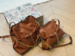 Tasarımcı Çanta Flamenko Kadın Çanta Çantası Çantalar Deri Bulut Çantaları LOEVE Lüks Şanslı Çanta Çekme Halat Kara Kova Omuz Çantaları