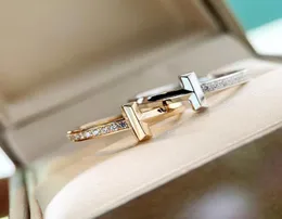 S925 Silver Silver Quality Bunk Band Ring مع Diamond في 18K Rose Gold مطلي والبلاتين للنساء مجوهرات الزفاف GIF2782018