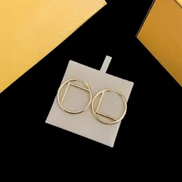 Women Hoop Earrings Designer Silver Orrings Fashion Fashion Womens Circle Letters Jewelry f repring stud stud comple