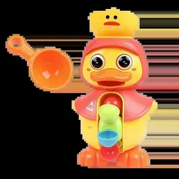 목욕 장난감 2023 귀여운 오리 베이비 샤워 목욕 장난감 어린이 물 플레이 스피너 흡입 컵 워터 휠 게임 아이 욕실 Q231212