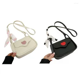 Bolsos de noche 2023 Mujeres Bolso de hombro de cuero suave Estilo coreano Crossbody Simple Lady Casual Underarm Small Sling