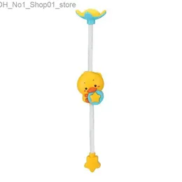 Bath Toys Cute Baby Bath Toys Automatic Small Yellow Duck Shower Duckling Bathtub Water Toy Electric Sprinkler Toy Battery Provided Q231212
