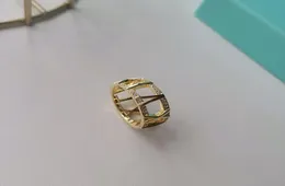 Anelli Banda Roma Diamante Gioielli di design di lusso Amanti dell'amore Anello regalo Donna Uomo Coppia moda Festa di nozze Giorni del Ringraziamento Va3596372