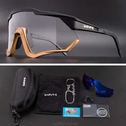 Sungod Vulcans Renkli Bisiklet Gözlükleri Açık Hava Spor Güneş Gözlüğü UNISEX MTB YOL BIKE POLARİZE GÖZLEMLERİ GOGGLES 3 LENS SET 220120 VO77.0