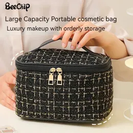 Cosmetic Bags Fashion Bag Large Capacity Portable Handbag Woven Cosmetics Makeup Brush Storage Household Travel Wash 231211