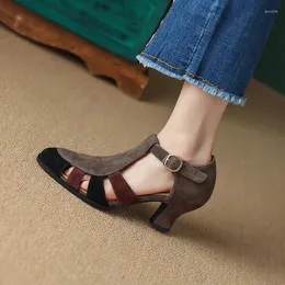 Sandalet retro bayan bayanlar zarif ayakkabılar sheepsueede bahar vintage toka askısı yakın ayak parmağı roman stylesummer sandal