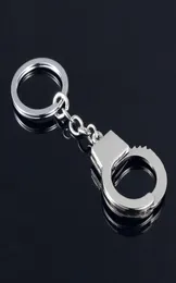 100pcslot أزياء المعادن أدوات مفاتيح المفاتيح Mini Handcuff على شكل مفتاح 202020new69780245486477