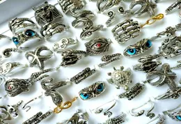 Whole 50PCS Top alloy Mix fashion punk Rings Women039s Men039s Exquisite Finger Ring Jewelry Lot17020323393675