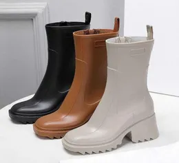 Luxurys Designers Donna Stivali da pioggia Stile Inghilterra Impermeabile Welly Gomma Acqua Pioggia Scarpe Stivaletti Stivaletti 7688