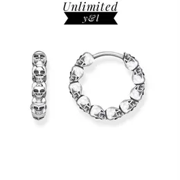 Charm Skull Creole Hansed Hoop Earrings 925 Sterling Silver Style Skeleton Round Fashion Smycken Kvinnor Män 2021240m